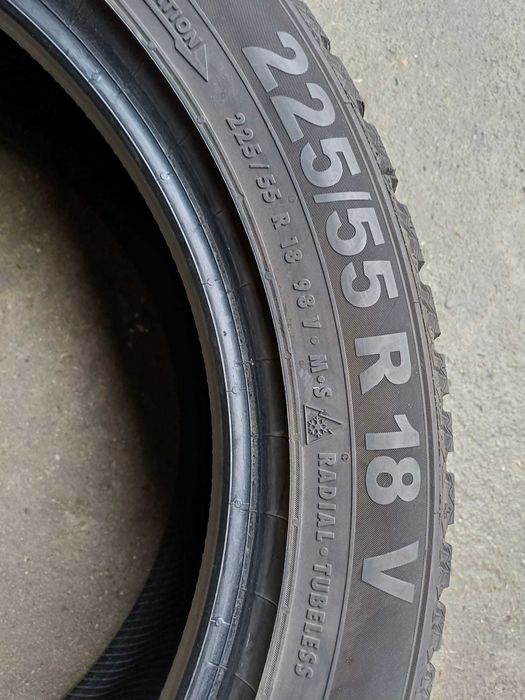 225 55 18 Anvelope Semperit 2023