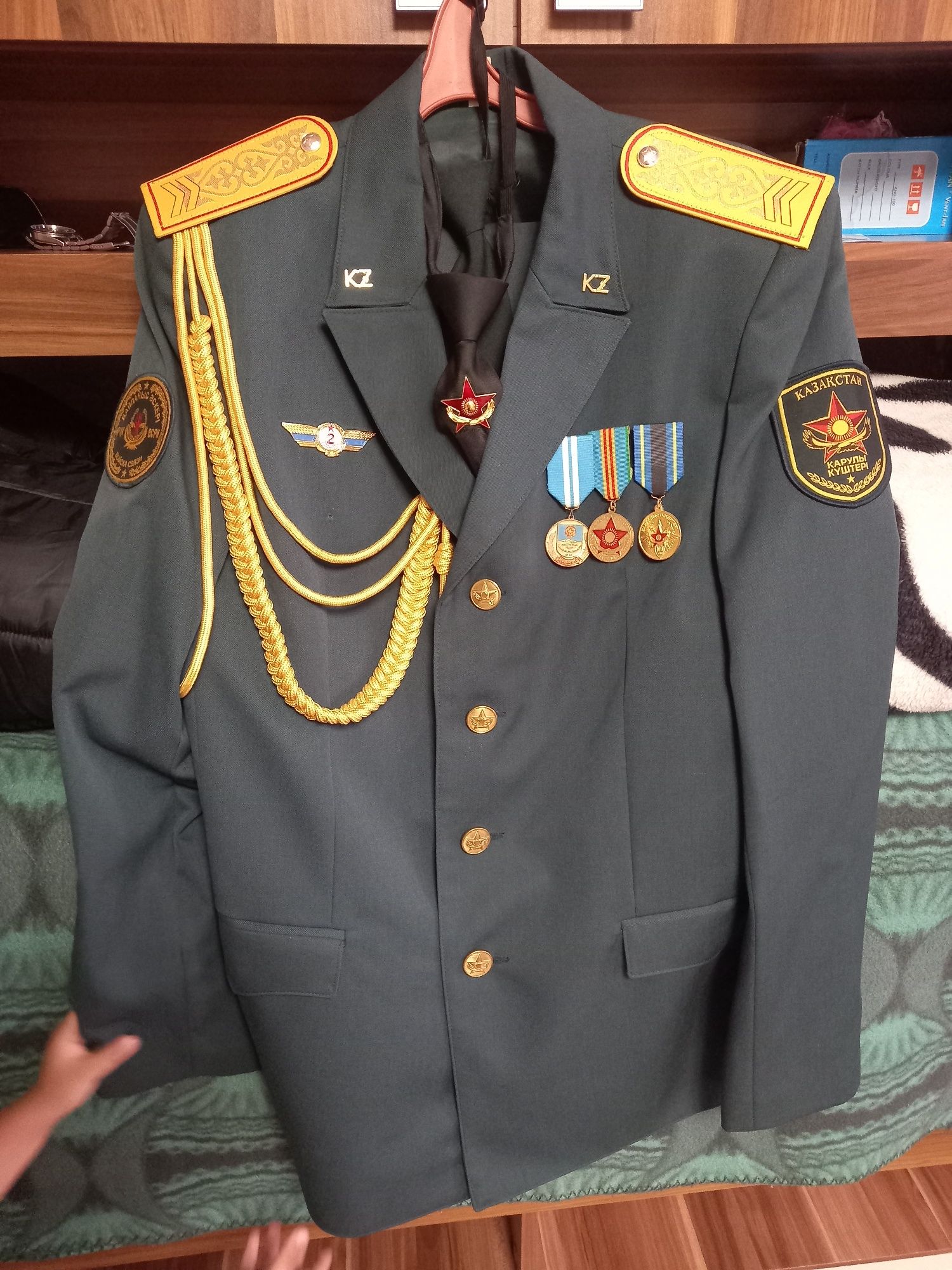 Продам парадную форму. В отличном состоянии.