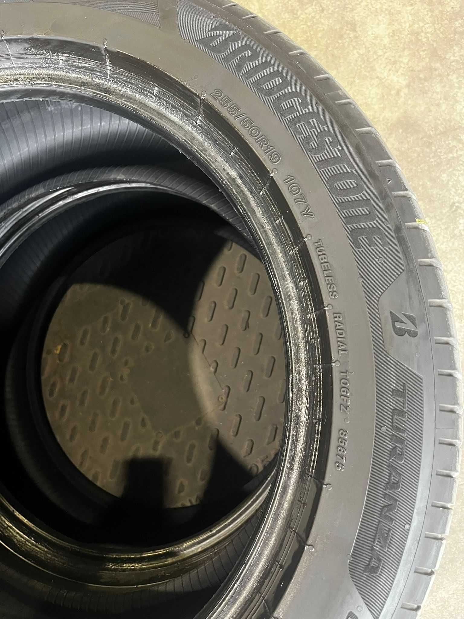 255 50 R19 DOT 2024 Bridgestone Летни