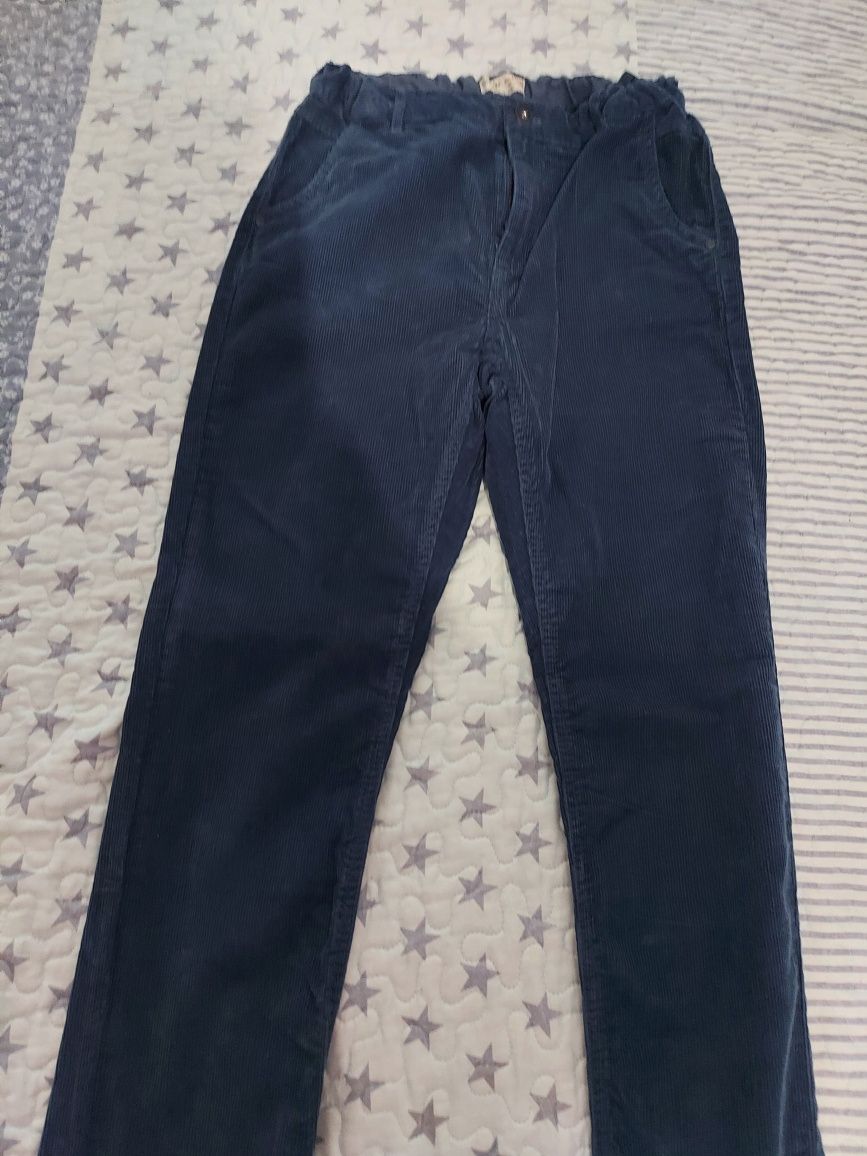 Pantaloni velur Zara