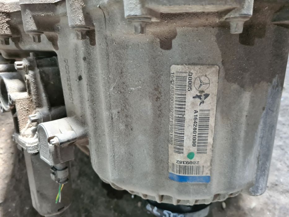 Раздатка за Мерцедес Gl500 x164