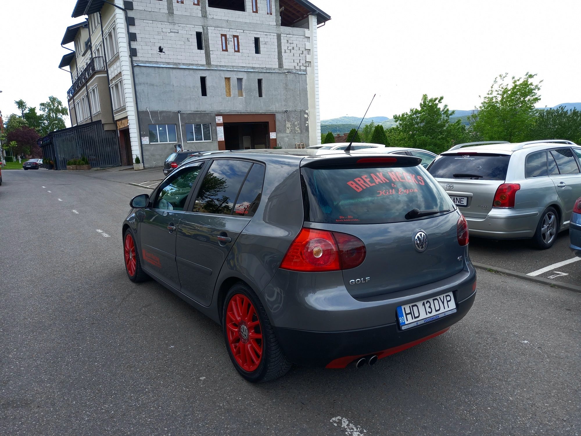 Vând sau Variante Golf 5 GT