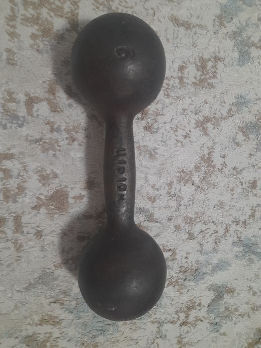 Продам гантель (1шт)