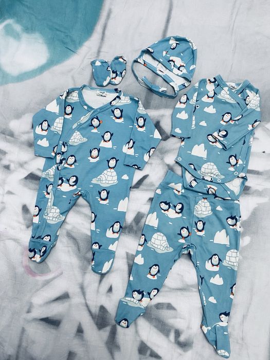 Lot de hainute pentru bebelus