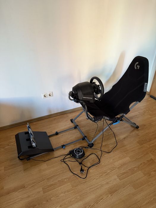 Volan Thrustmaster GT2 plus scaun Logitech playseat