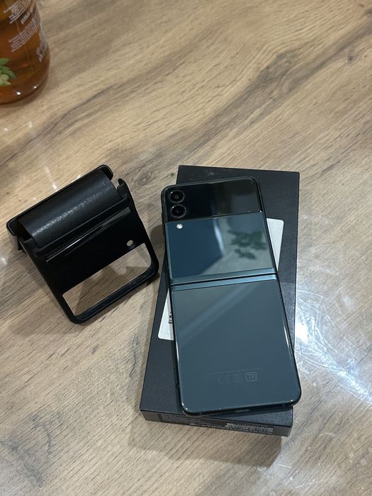 Samsung galaxy z flip 3