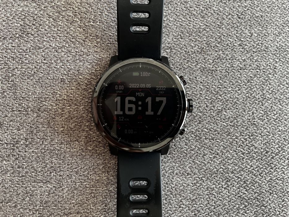 Смарт Часовник Amazfit Stratos