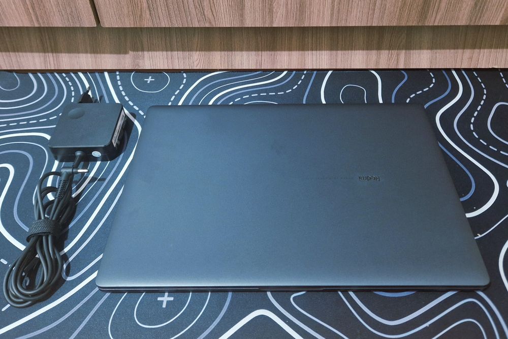 RedmiBook 15 ssd256,ozu8 11 gen!