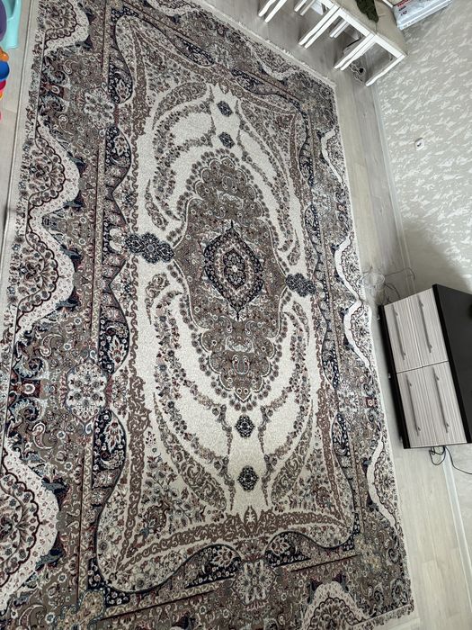 Срочно продам ковер