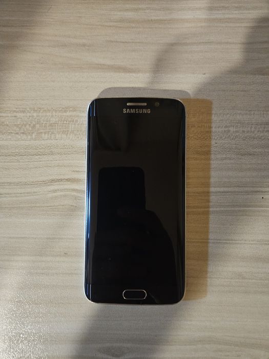 Samsung s6 edge и samsung a20e за части