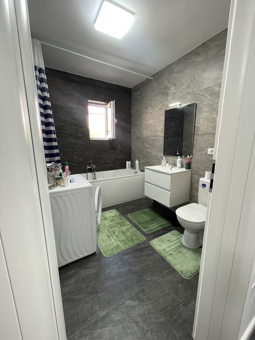 Garsoniera si loc de parcare si curte