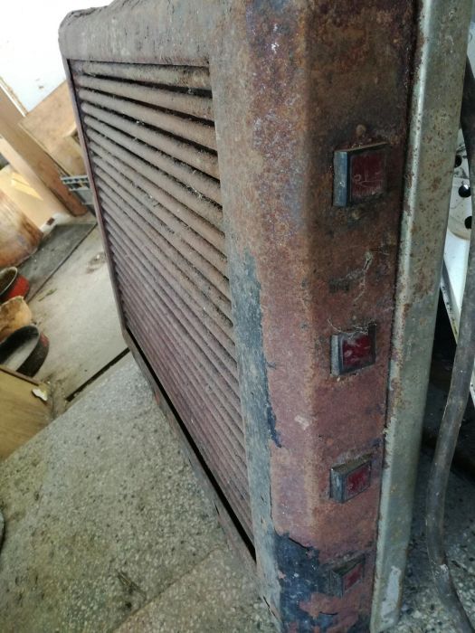 Продавам ръкохватки за професион.кафе машини,газови и ел.фритюрн.,ел.с