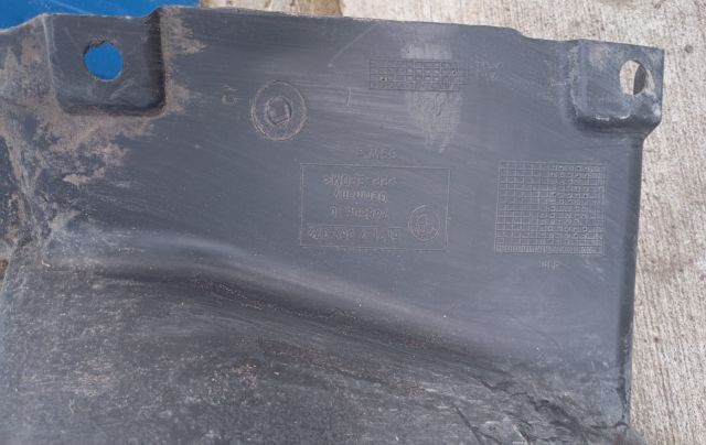 Carenaj dreapta fata 51717059372 BMW Seria 1 E87 [2004 - 2007]