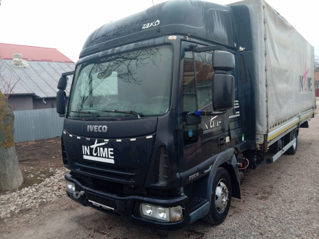 Dezmembrez iveco 12 tone eurocargo