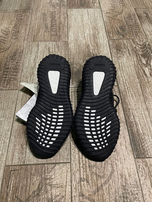 Adidas yeezy boost 350 v2