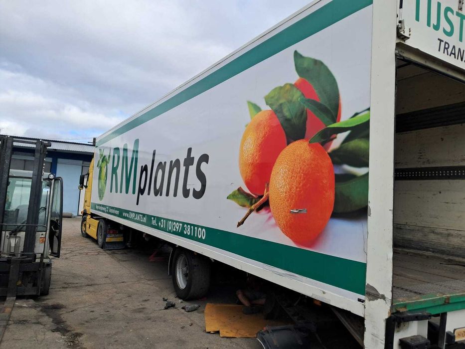 Remorci frigorifice dezmembrate | Perfecte pentru proiecte sau piese