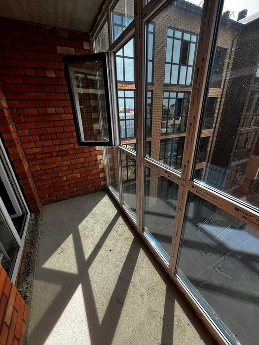 2 комнатная квартира в центре 66квадратов 3 этаж, новостройка 20,5 млн