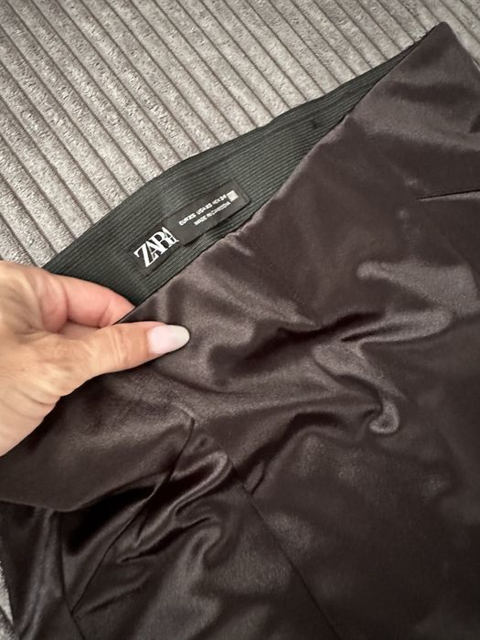 Pantaloni eleganti zara