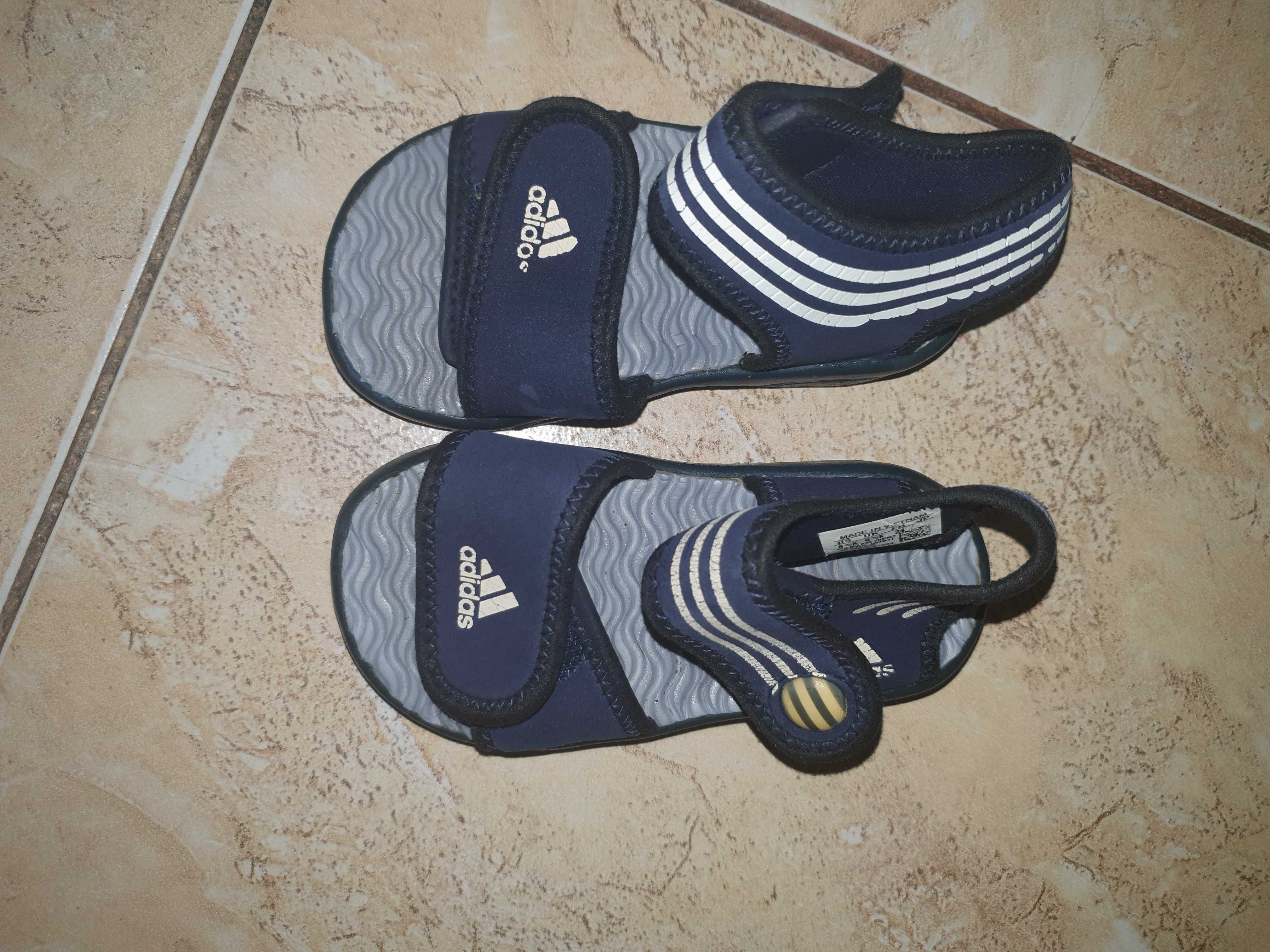 Sandale Adidas marime 24