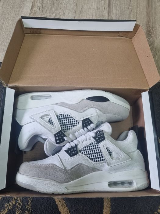 Jordan 4 military black retro mărimea 43!