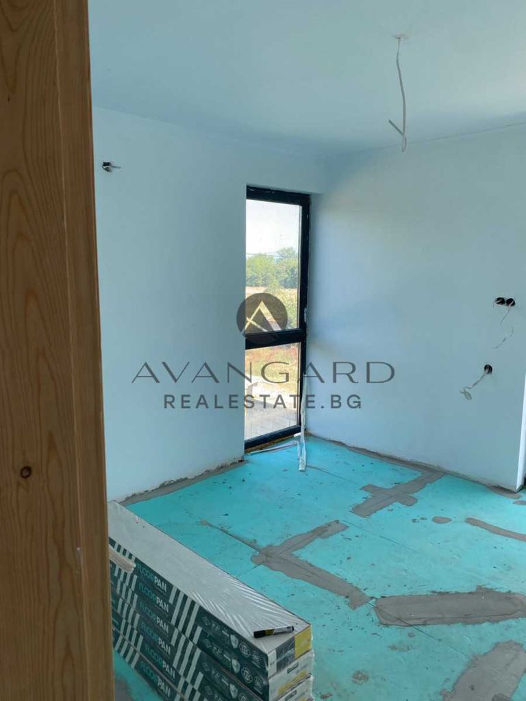 Продава се Къща в с. Костиево, Област Пловдив - 450 кв.м за 563 €/кв.м - Снимка #11