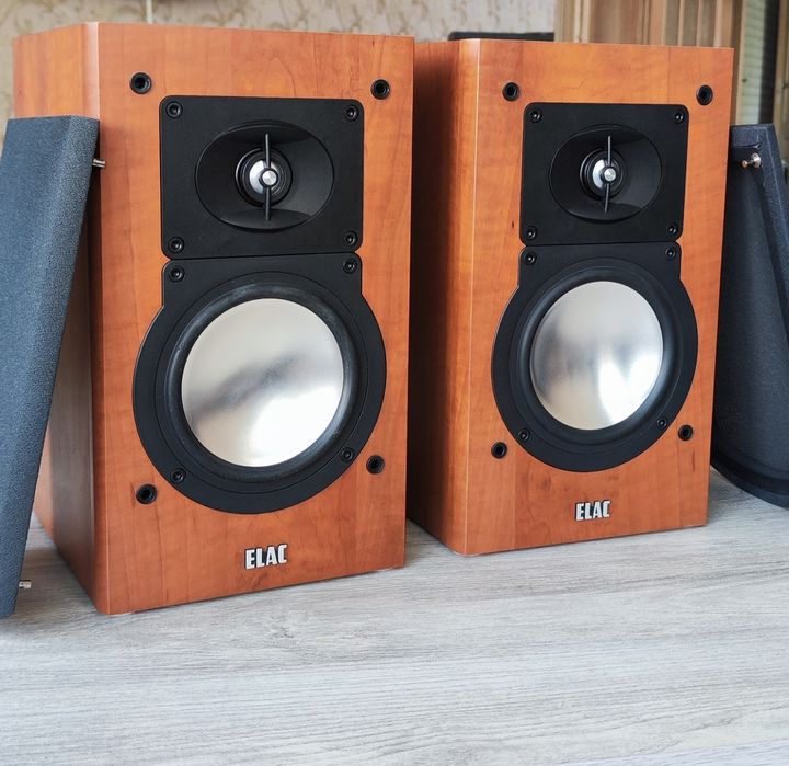 Аккустическая система ELAC BS 103.2
