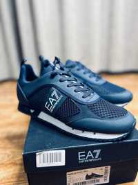 EA7 Armani мужские кроссовки в синем цвете