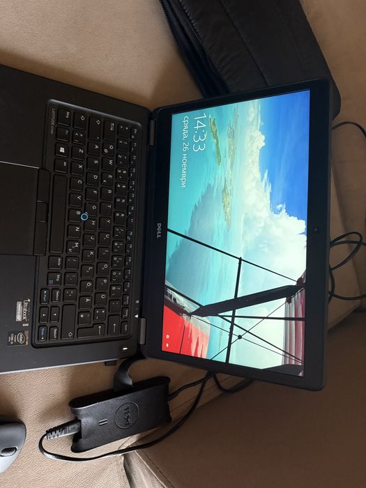 Компактен лаптоп DELL Latitude E5450