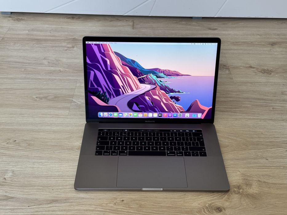 НОВ 15.4’ Core i9/Macbook Pro 15’ 2019/16GB Ram/512GB SSD/Radeon 4GB
