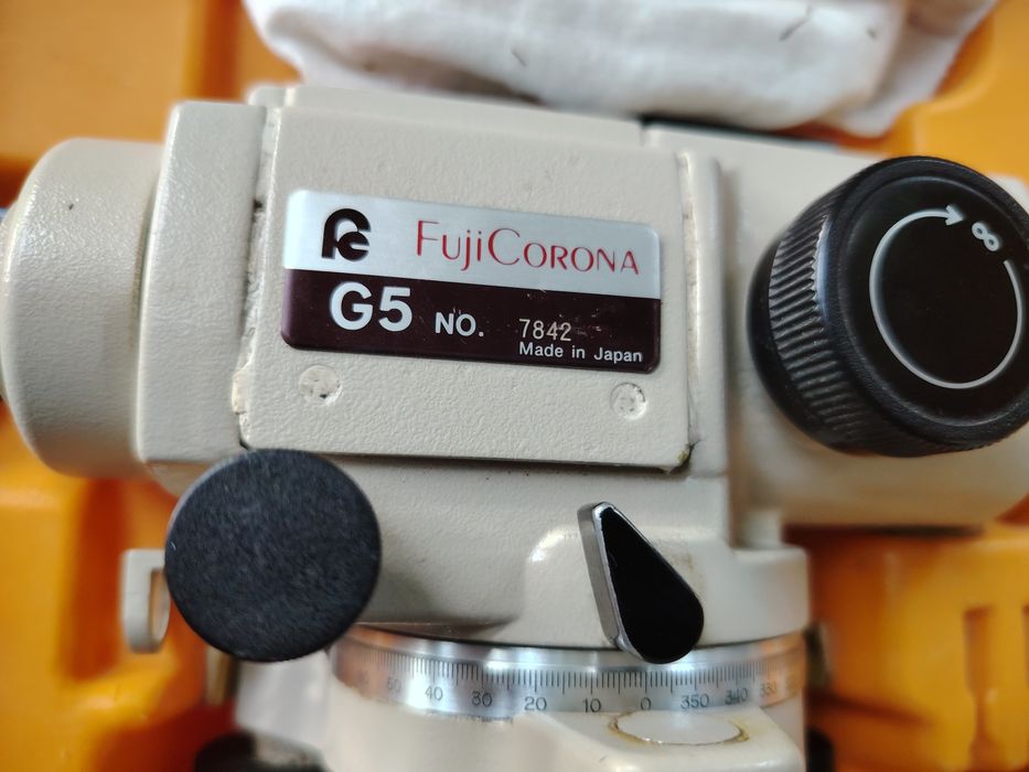 Fuji corona G5  nivela/telescop topografic