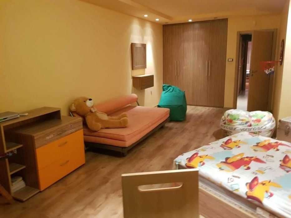 Дава се под наем Тристаен апартамент в София, Дървеница - 109 кв.м за 499.8 € - Снимка #8