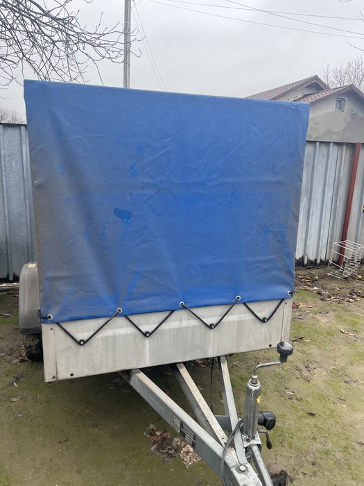 remorca cu prelata 750kg