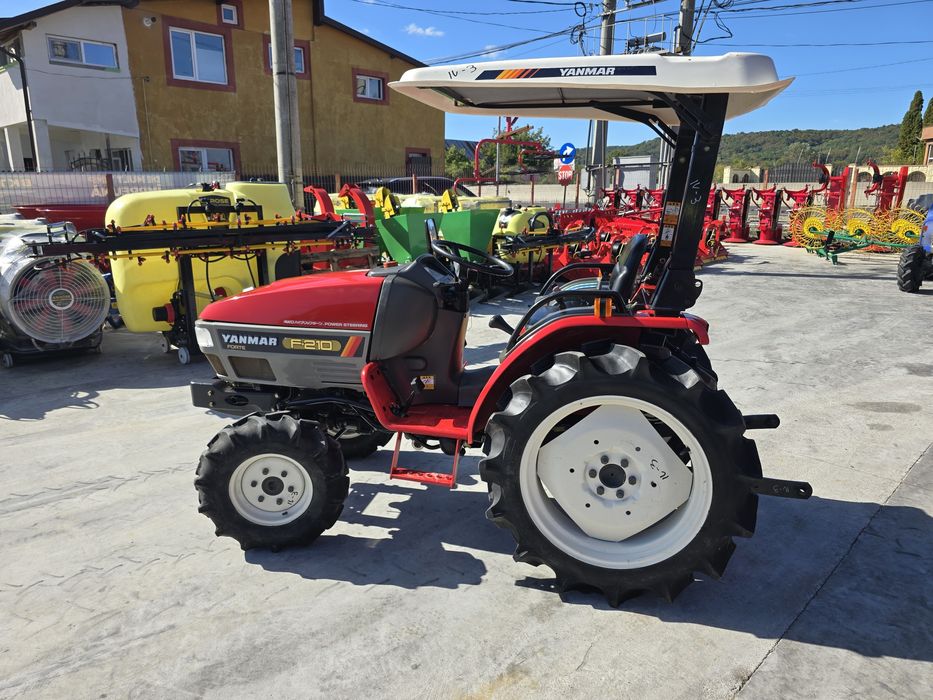 Tractor japonez Yanmar 21cp