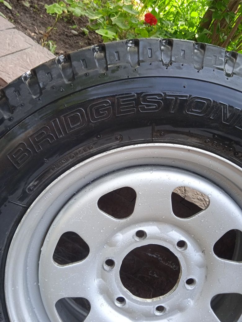 Продам bridgestone 205.S R16 1шт+ диск