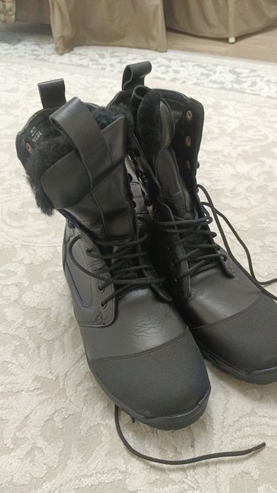 Продам берцы новые