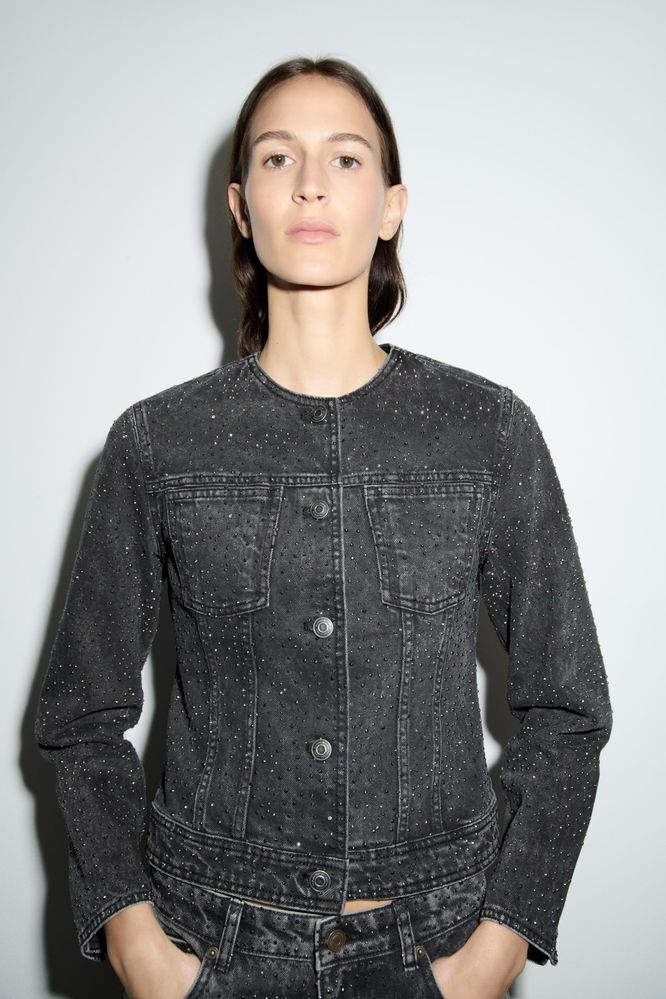 Zara уникално дамско ново яке с камъчета