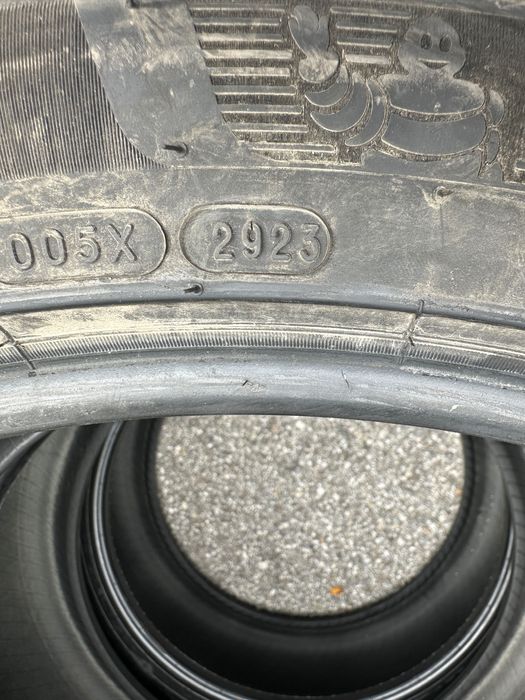 Зимни гуми Мишелин 23 цола спорт пакет 285/40 + 305/35 - r23 Michelin