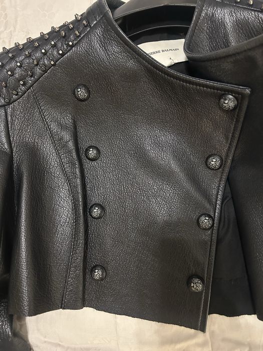 Яке естествена кожа - pierre balmain оригинал