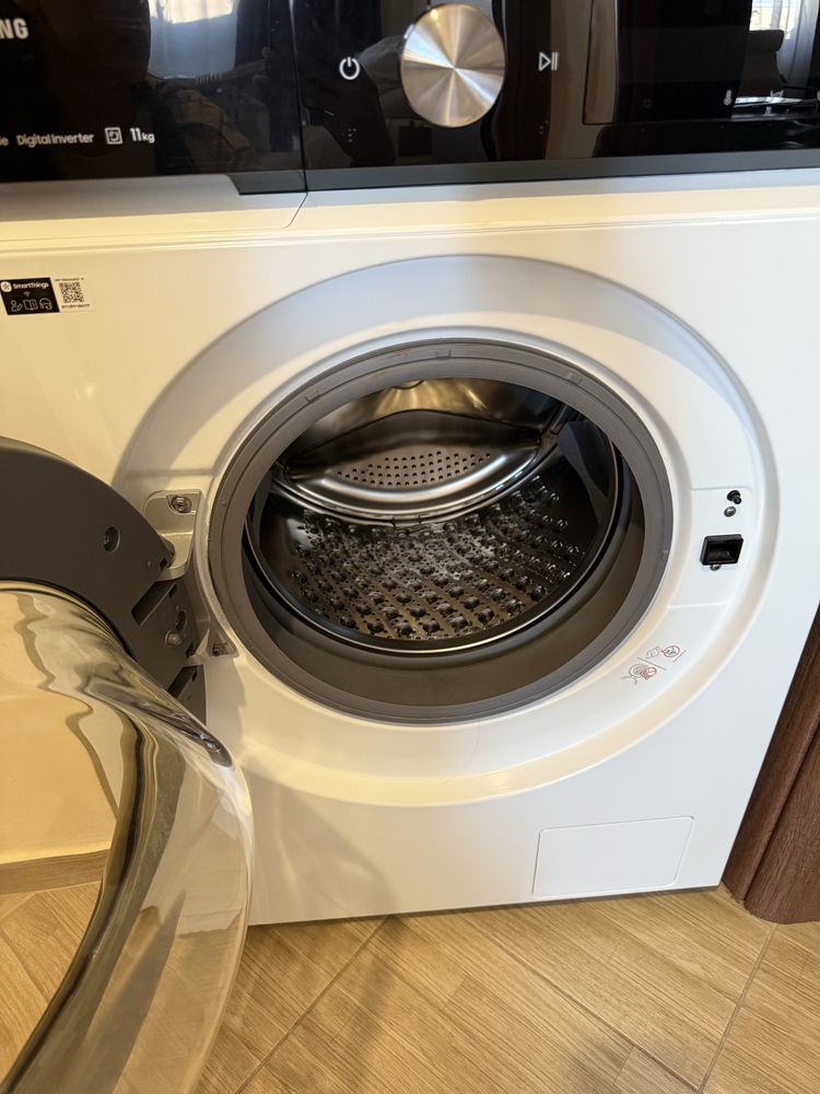 Mașină de spălat rufe BESPOKE SAMSUNG ( URGENT)