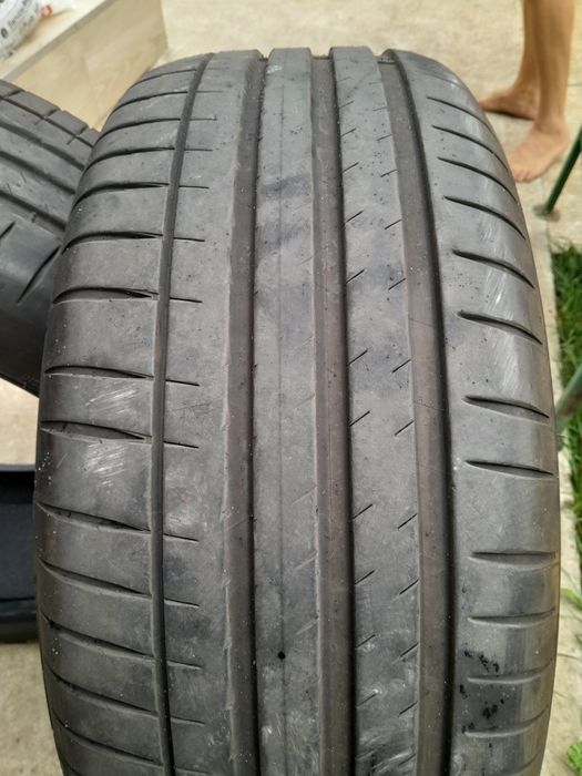 Două cauciucuri Michelin pilot sport EV