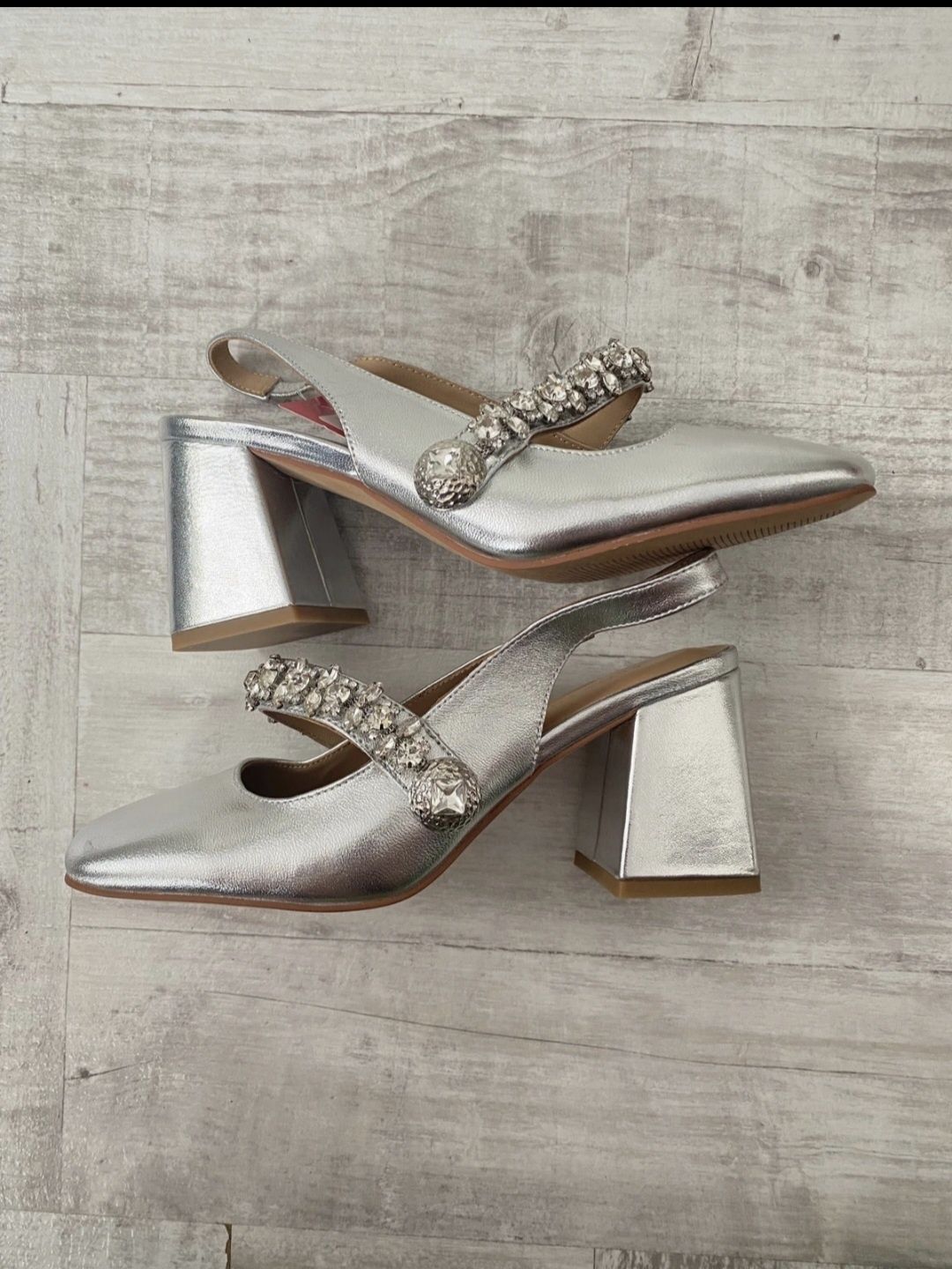 Pantofi bijuterie Alma en