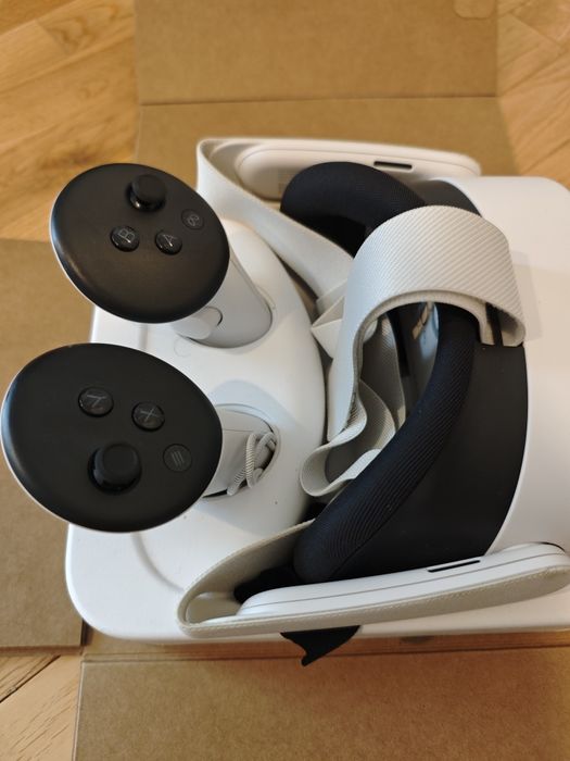 Ochelari VR Meta Quest 3S 128GB ca noi, in garantie
