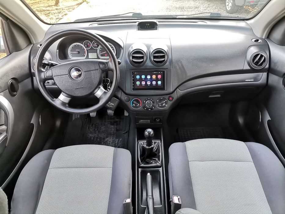 Chevrolet Aveo 1.2benzina euro 4 an 2008. Navigație A/C 101000km