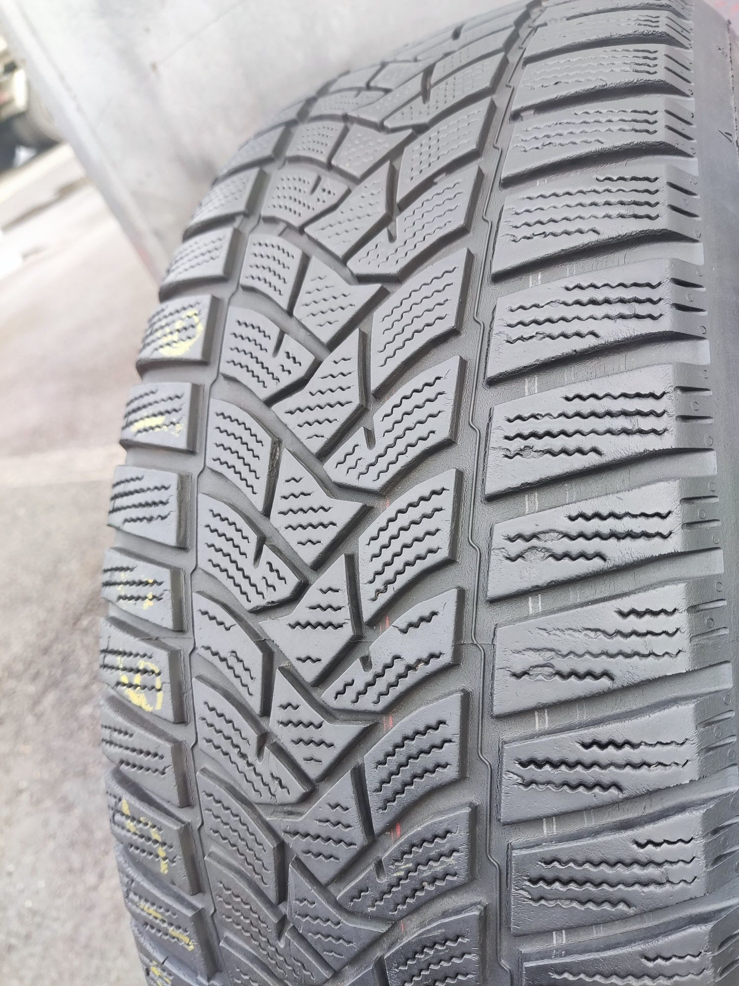 1бр.зимна гума 215/60/16 Dunlop Winter Sport 5
dot21
6.5mm
Добро състо
