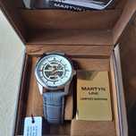 Продавам нов мъжки  ръчен часовник MARTIN LINE .Самонавиващ..