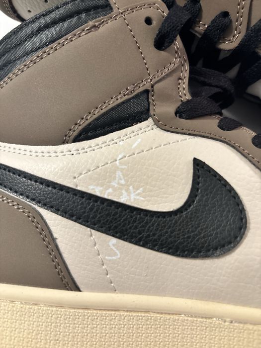 Jordan 1 High x Travis Scott