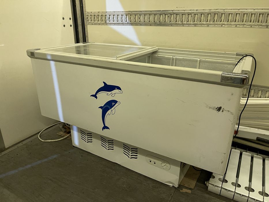 Продам Морозильник