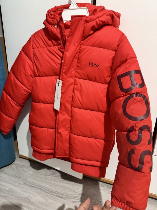 Оригинално детско зимно яке Hugo BOSS 8г