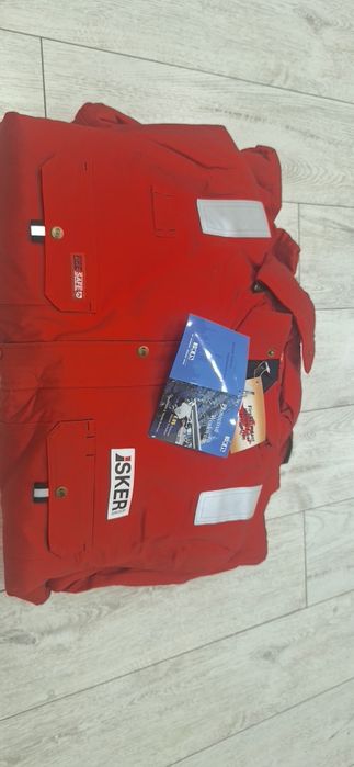 Продам спецодежду,зимние комбинезоны,новый и б/у