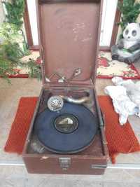 Patefon Metrom Romania 1947 model His Masters Voice 101